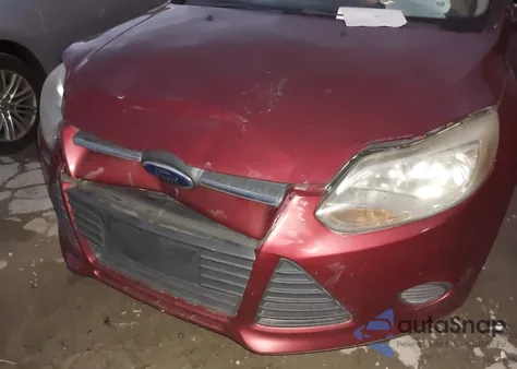 2013 Ford Focus Se z USA, uszkodzony, nr VIN 1FADP3K22DL327040